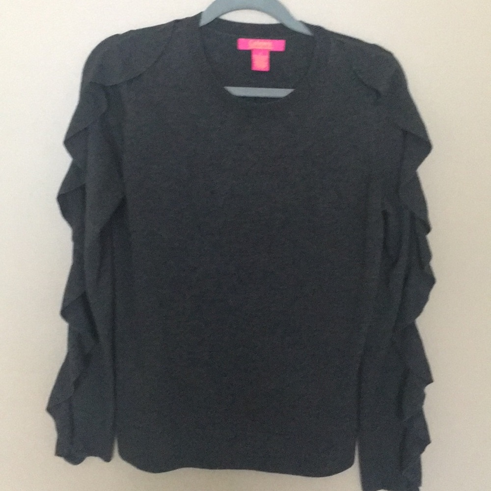 Grey sweater